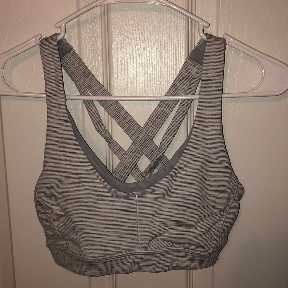lululemon sports bra